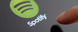 Scaricare canzoni, tanti metodi leciti e non